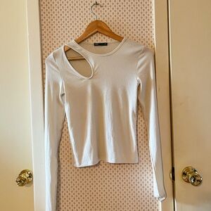 Zara Cream Cut-Out Long Sleeve Slash Neck Top Small